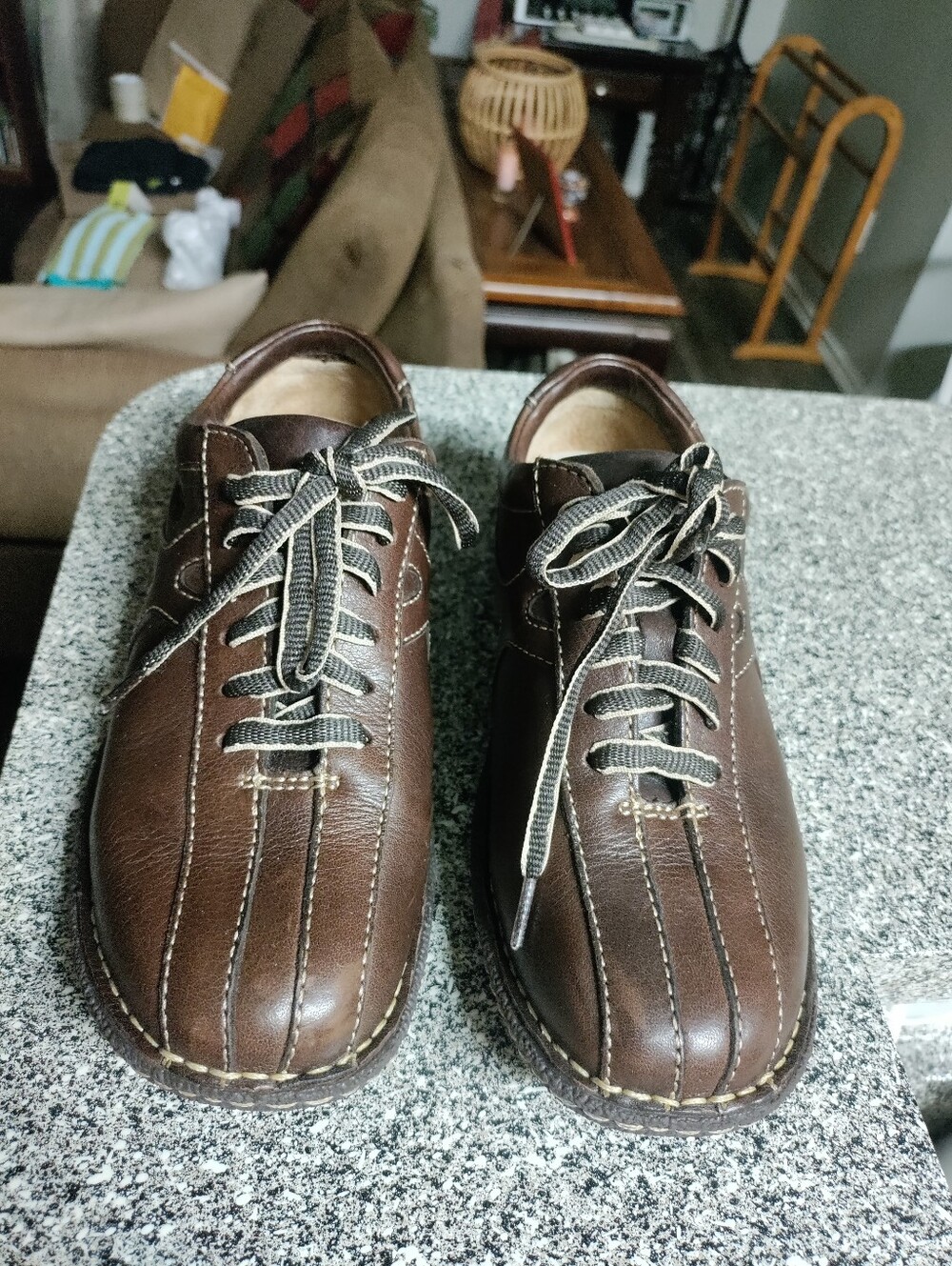 Born Dark Brown Leather Oxford Shoes Size 6.5